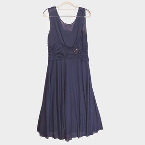 Jessica Howard Formal gown Womens 12 Midi Navy Blue scrunched waist wedding